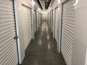 Extra Space Storage - 3671 - Henrico - Cox Rd - Photo 5