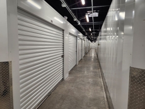 Extra Space Storage - 3672 - Miami - 6850 81st Terrace - Photo 5