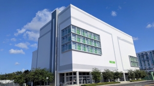 Extra Space Storage - 3673 - Miami - 37th Ave - Photo 6