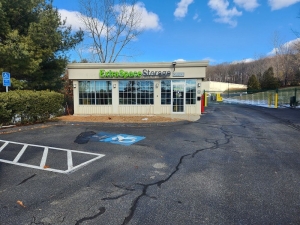 Extra Space Storage - 3712 - Glastonbury - 190 Oakwood Dr - Photo 1