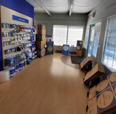 Extra Space Storage - 3712 - Glastonbury - 190 Oakwood Dr - Photo 2