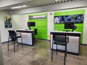 Extra Space Storage - 3714 - West Hartford - New Park Ave - Photo 3