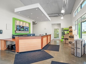 Extra Space Storage - 3736 - Niagara Falls - Fashion Outlets Blvd - Photo 2