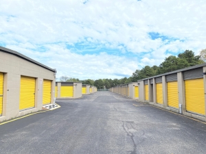 Extra Space Storage - 3778 - Brick - Brick Blvd - Photo 5