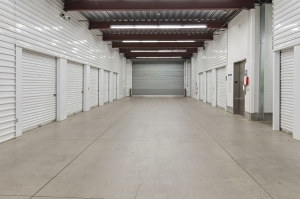 Extra Space Storage - 3813 - Glendale - Behrend Dr - Photo 4