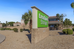 Extra Space Storage - 3813 - Glendale - Behrend Dr - Photo 6