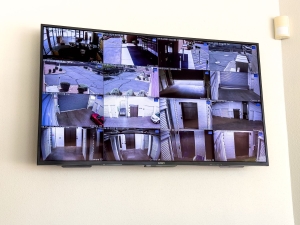 Extra Space Storage - 3813 - Glendale - Behrend Dr - Photo 7