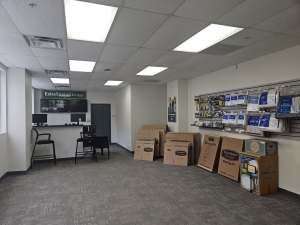 Extra Space Storage - 3823 - Albany - Broadway - Photo 3