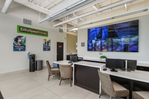 Extra Space Storage - 3913 - Scottsdale - Pima Rd - Photo 3