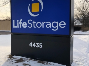 Life Storage - 4010 - Saginaw - Bay Rd - Photo 2