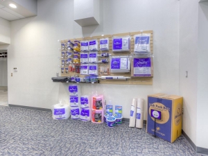 Life Storage - 4019 - Sterling Heights - 18 Mile Rd - Photo 4
