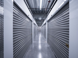 Life Storage - 4041 - Phoenix - Camelback Rd - Photo 7