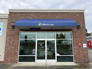 Extra Space Storage - 4110 - Harrisburg - Harrisburg Veterans Rd - Photo 6