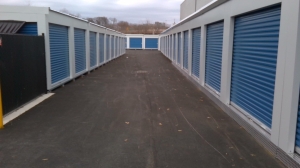 Extra Space Storage - 4176 - Springfield - Fisk Ave - Photo 4