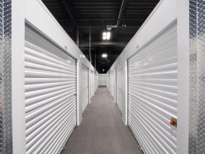 Life Storage - 4198 - Phoenix - Metro Pkwy - Photo 3