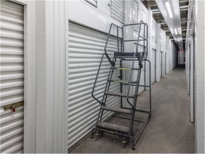 Extra Space Storage - 1089 - North Bergen - River Rd - Photo 4
