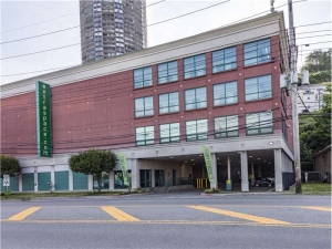 Extra Space Storage - 1089 - North Bergen - River Rd - Photo 6