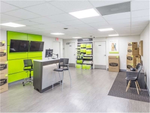 Extra Space Storage - 0380 - Rockville - 11850 Parklawn Dr - Photo 3