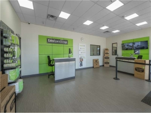 Extra Space Storage - 0586 - Wichita - E 21st St N - Photo 3