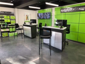 Extra Space Storage - 1296 - Los Gatos - University Ave - Photo 3