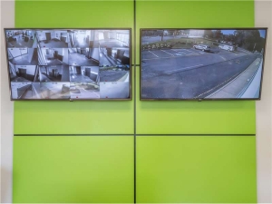 Extra Space Storage - 1516 - Fort Lee - Bergen Blvd - Photo 7