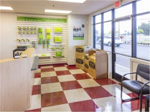 Extra Space Storage - 8430 - Hilo - Kuawa St - Photo 3