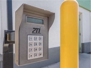 Extra Space Storage - 1665 - Tempe - W Broadway Rd - Photo 2