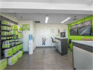 Extra Space Storage - 1665 - Tempe - W Broadway Rd - Photo 3