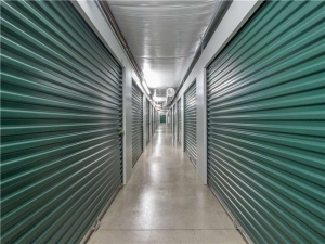 Extra Space Storage - 1748 - Lexington - St Peters Church Rd - Photo 5