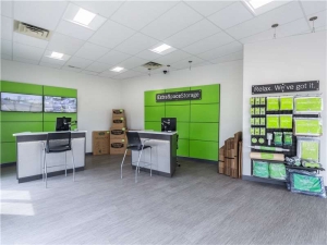 Extra Space Storage - 8611 - Indianapolis - Georgetown Road - Photo 3