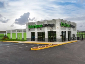 Extra Space Storage - 8611 - Indianapolis - Georgetown Road - Photo 6