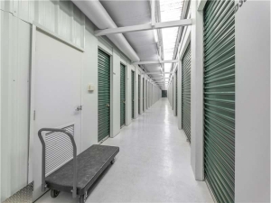 Extra Space Storage - 1786 - Rio Rancho - Golf Course Rd - Photo 5