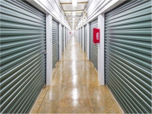 Extra Space Storage - 1844 - Lihue - Haleukana St - Photo 5