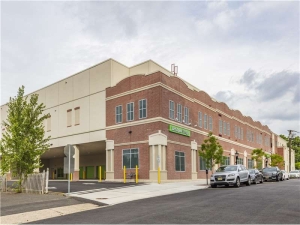 Extra Space Storage - 1861 - Westwood - Madison Ave