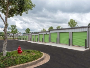 Extra Space Storage - 8932 - Pensacola - Pine Forest Dr - Photo 4