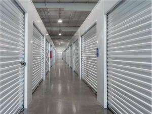 Extra Space Storage - 8932 - Pensacola - Pine Forest Dr - Photo 5