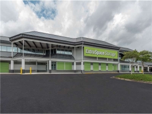 Extra Space Storage - 8932 - Pensacola - Pine Forest Dr - Photo 6