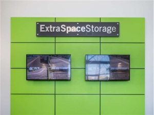 Extra Space Storage - 1932 - Long Beach - Paramount Blvd - Photo 3