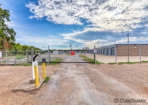 CubeSmart Self Storage TX Seagoville US 175 - Photo 4