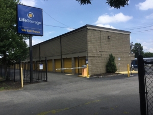 Extra Space Storage - 3012 - Readville - Neponset Valley Pkwy - Photo 2