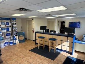 Extra Space Storage - 3055 - Clearwater - Belcher Rd - Photo 5