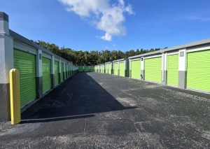 Extra Space Storage - 3055 - Clearwater - Belcher Rd - Photo 4