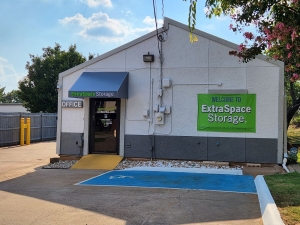 Extra Space Storage - 3067 - Arlington - Little School Rd