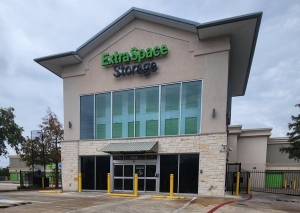 Extra Space Storage - 3071 - San Antonio - Tezel Road - Photo 4