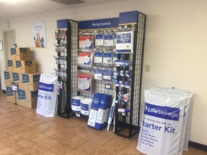 Extra Space Storage - 3073 - Montgomery - Coliseum Blvd - Photo 7