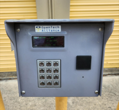 Extra Space Storage - 3076 - Plant City - Alexander St - Photo 2