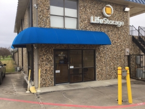 Extra Space Storage - 3173 - Mesquite - Franklin Drive - Photo 6