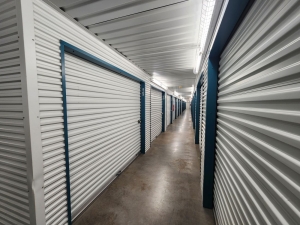 Extra Space Storage - 3193 - Missouri City - Cartwright Road - Photo 6