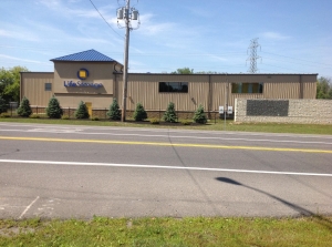 Extra Space Storage - 3196 - Cicero - Thompson Rd - Photo 1