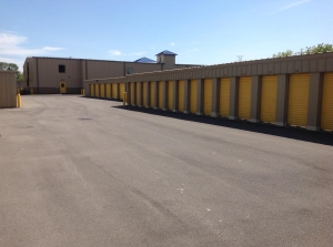 Extra Space Storage - 3196 - Cicero - Thompson Rd - Photo 4